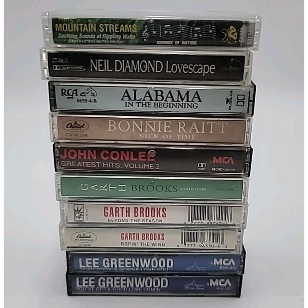 10 Country Music Cassette Tape LOT Garth Brooks Lee Greenwood Bonnie Raitt Alaba